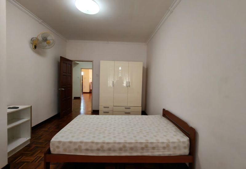 💰 RENT BANDAR UTAMA HOUSE @RM 3500 @ 5ROOM 4BATH