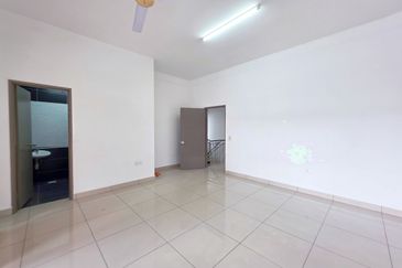 Double Storey Terrace 