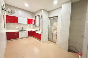 Double Storey Terrace 