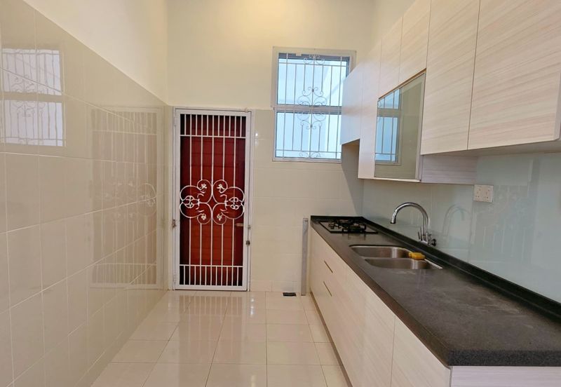 Single Storey Semi D