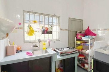 Double Storey Medium Cost House 