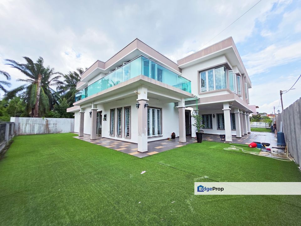 2 units of Double Storey Semi D , Johor, Batu Pahat