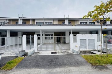 Brand New Double Storey Terrace 