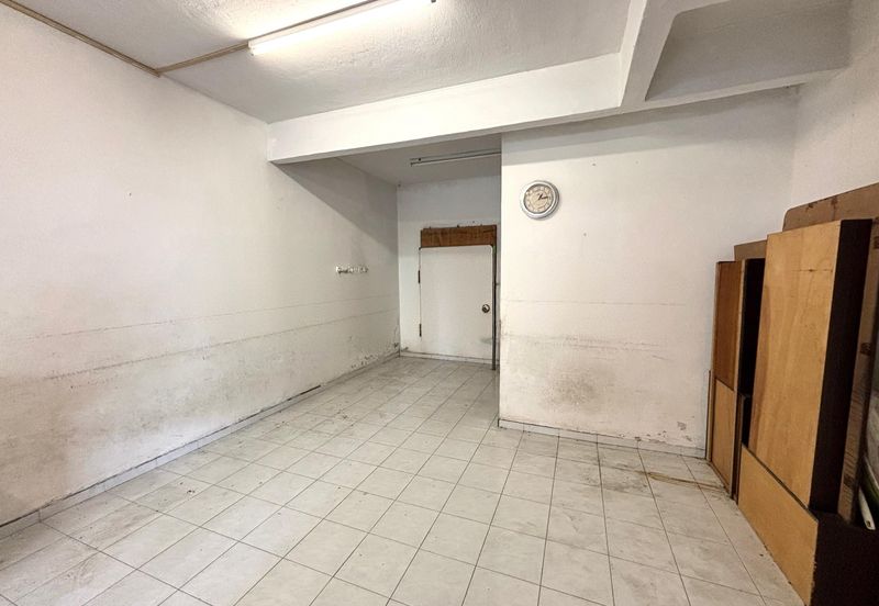 Double Storey Low Cost 