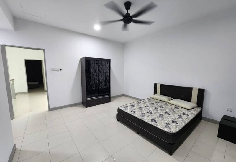 Double Storey Terrace 