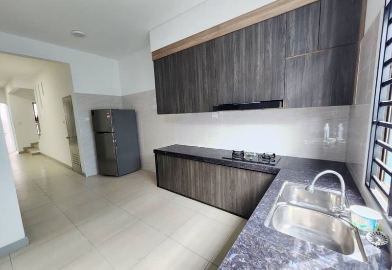 Double Storey Terrace 