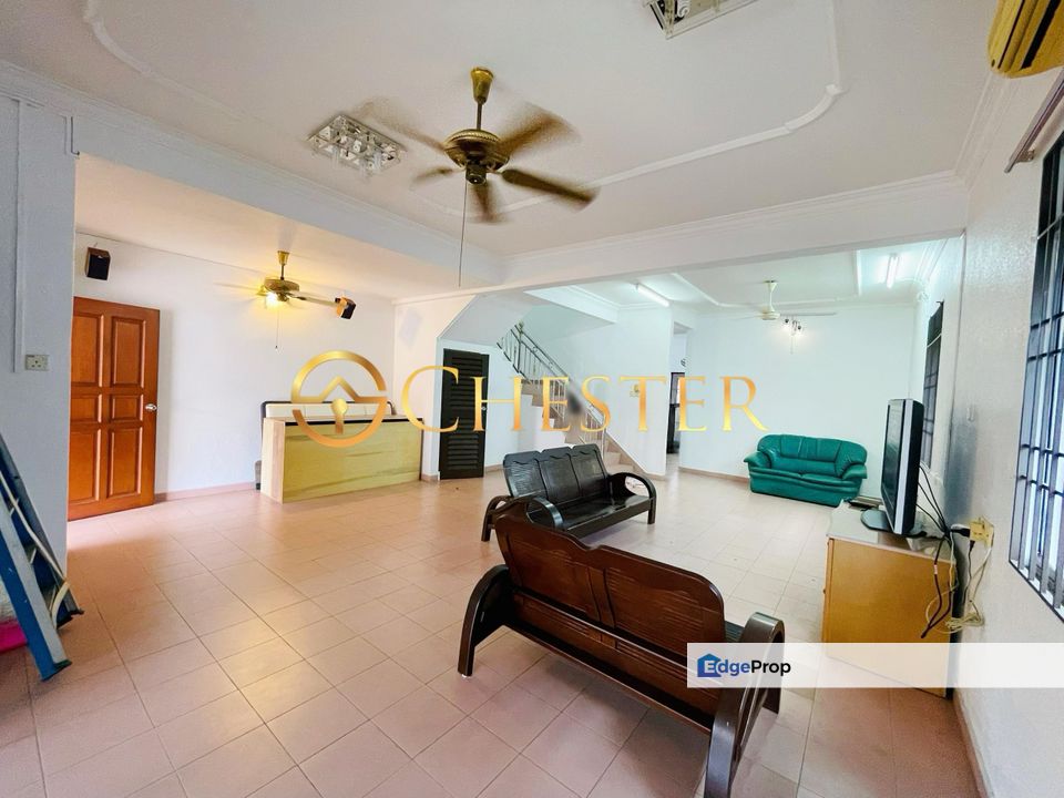 Double Storey Terrace End Lot, Johor, Batu Pahat