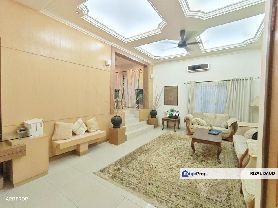 [TERMURAH & RENOVATED] FREEHOLD SEMI-D 2 STOREY TERRACE HOUSE SEKSYEN 5 BANDAR BARU BANGI FOR SALE, Selangor, Bangi