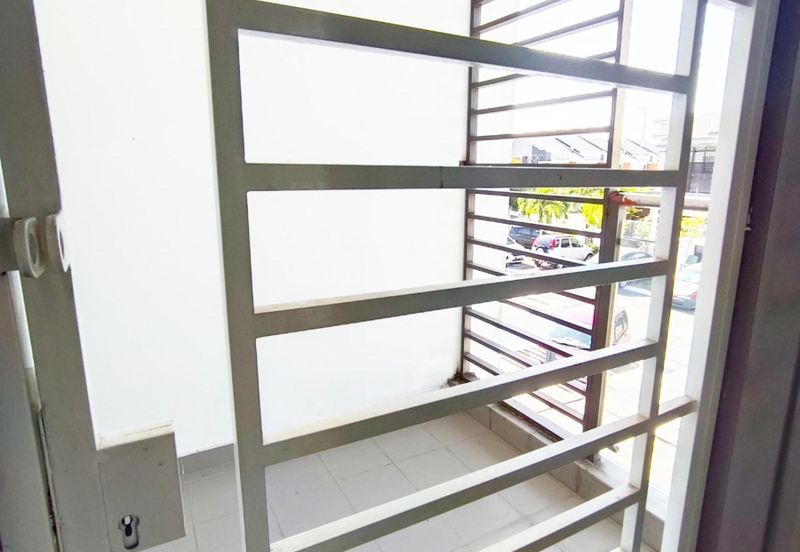 TERMURAH [FLEXIBLE BOOKING] 2 STOREY TERRACE HOUSE TAMAN RUBY DENGKIL SEPANG SELANGOR