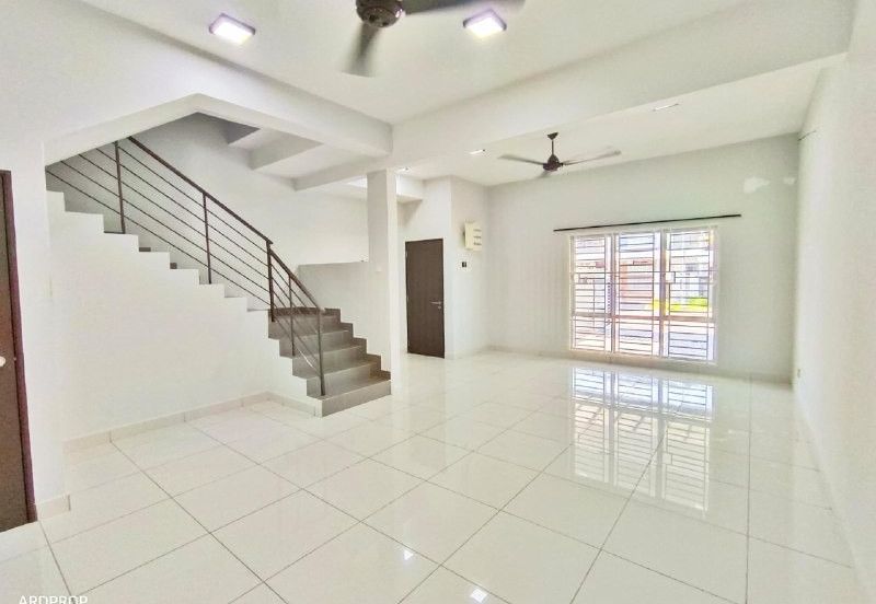 TERMURAH [FLEXIBLE BOOKING] 2 STOREY TERRACE HOUSE TAMAN RUBY DENGKIL SEPANG SELANGOR