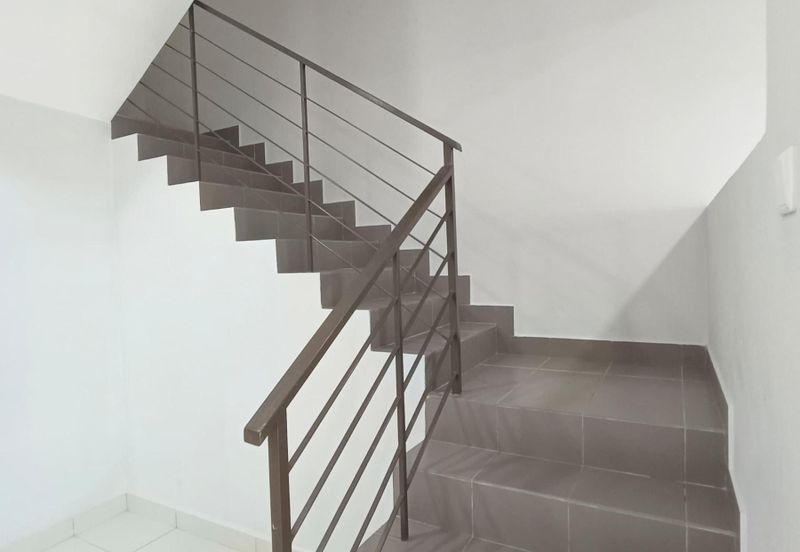 TERMURAH [FLEXIBLE BOOKING] 2 STOREY TERRACE HOUSE TAMAN RUBY DENGKIL SEPANG SELANGOR