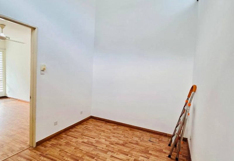 For Sale 2 Storey Terrace Taman Sierra Ukay (Serenia Garden), Ukay Perdana Ampang