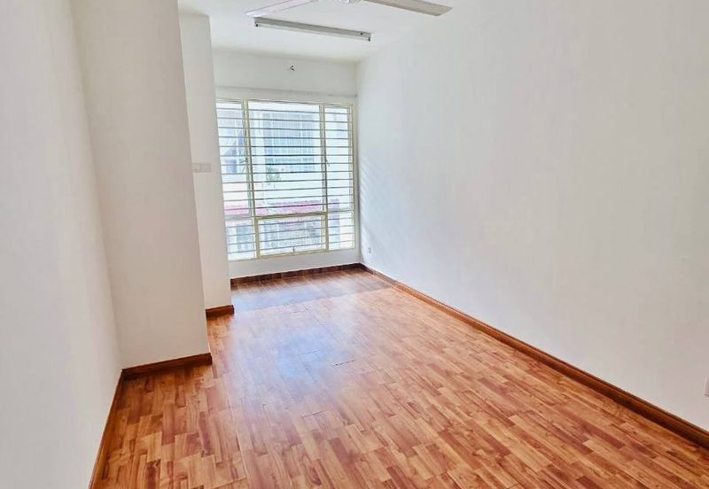 For Sale 2 Storey Terrace Taman Sierra Ukay (Serenia Garden), Ukay Perdana Ampang