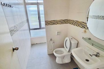 For Sale 2 Storey Terrace Taman Sierra Ukay (Serenia Garden), Ukay Perdana Ampang