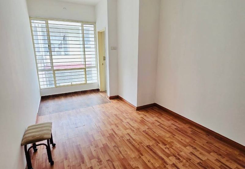 For Sale 2 Storey Terrace Taman Sierra Ukay (Serenia Garden), Ukay Perdana Ampang