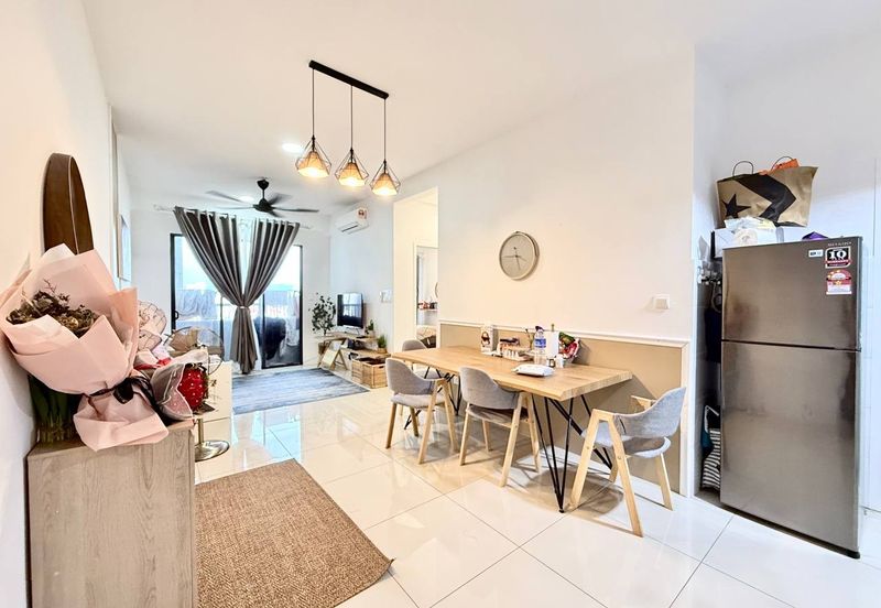 Vista Sentul Residence