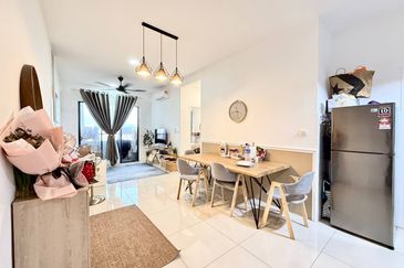 Vista Sentul Residence