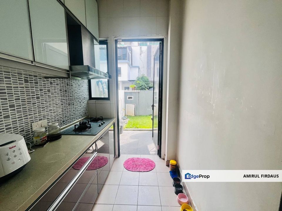 3.5 Storey Superlink Duta Suria Ampang For Sale, Selangor, Ampang