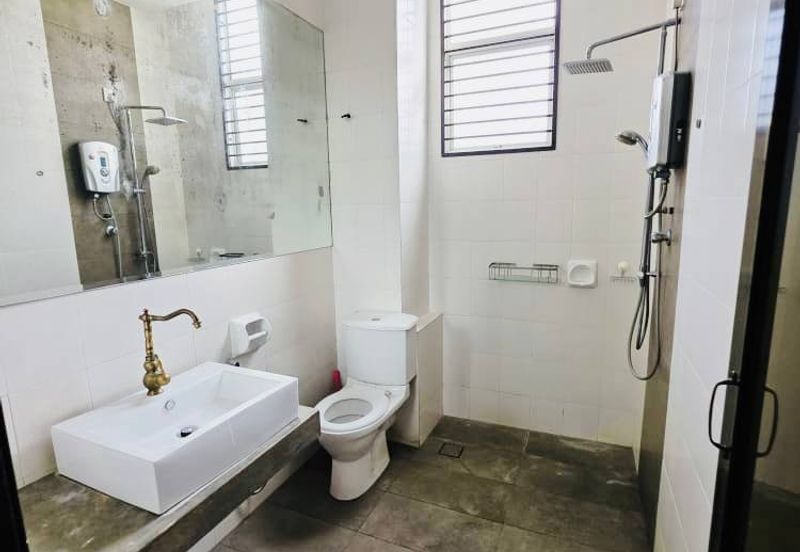 2 Storey Terrace House @ Taman Riana Ukay, Ampang For Sale