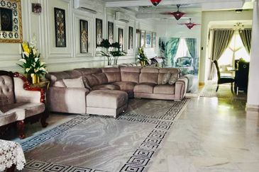 3 Storey House @ Taman Seri Melati , KL
For Sale