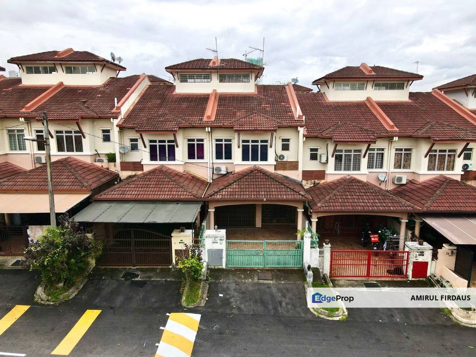 Double Storey Jalan Tropika
Taman Tropika Kajang/Bangi For Sale, Selangor, Kajang