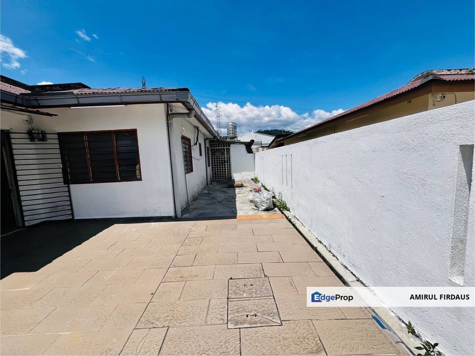 Semi Detached Single Storey House at Selayang Mutiara For Sale, Selangor, Selayang
