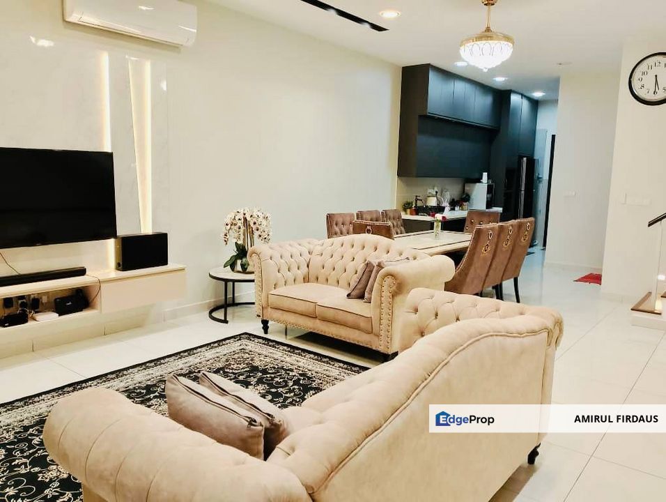 3 Storey Terrace House @ Tiara South, Semenyih For Sale, Selangor, Semenyih