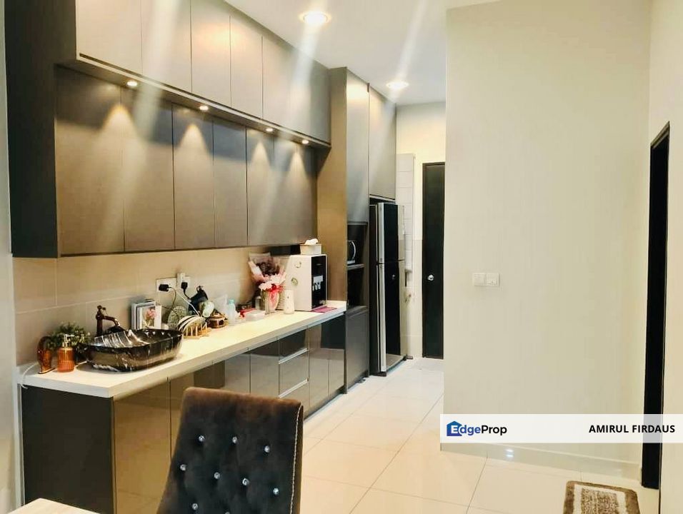 3 Storey Terrace House @ Tiara South, Semenyih For Sale, Selangor, Semenyih