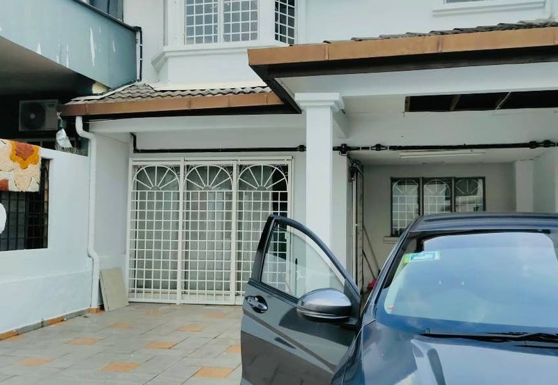 Taman Minang Ria