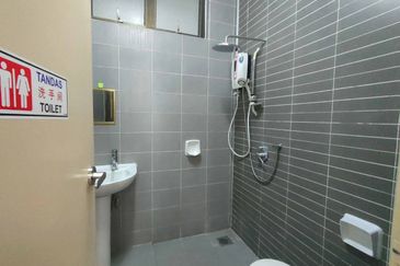 Palazio ( Pangsapuri Mayland Austin )