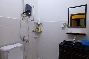 Mount Austin Boulevard 2 Storey Terrace House