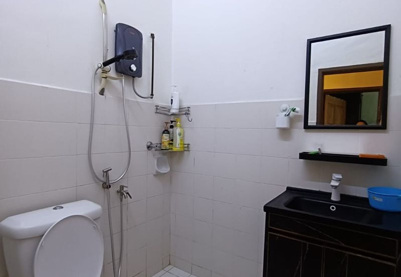 Mount Austin Boulevard 2 Storey Terrace House