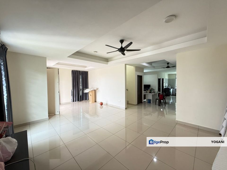 JOHOR KULAI,KELAPA SAWIT CORNER LOT BUNGALOW FOR SALE (古来26哩 Eroca Hills 角头间独立式洋房出售), Johor, Kulai