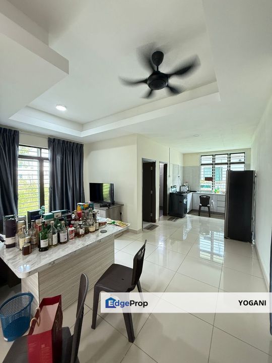 JOHOR KULAI,KELAPA SAWIT CORNER LOT BUNGALOW FOR SALE (古来26哩 Eroca Hills 角头间独立式洋房出售), Johor, Kulai