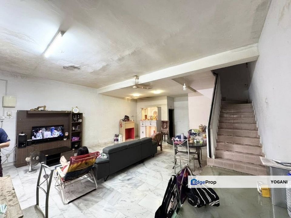 JOHOR,SRI SKUDAI DOUBLE STOREY TERRACE FOR SALE (Sri Skudai 马星 双层排楼出售), Johor, Skudai