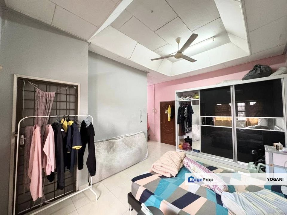 JOHOR,SRI SKUDAI DOUBLE STOREY TERRACE FOR SALE (Sri Skudai 马星 双层排楼出售), Johor, Skudai