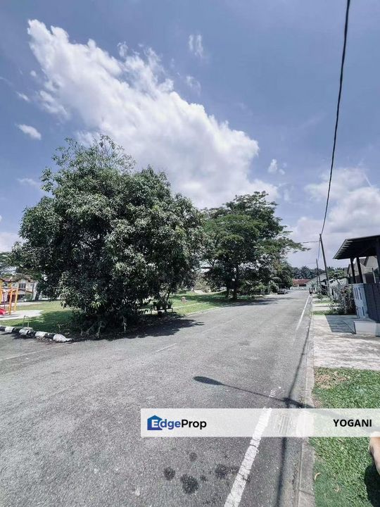 Johor Kulai , Jalan Tiong Bandar Putra Unblocked View Single Storey Terrace house For Sale (古来IOI Jalan Tiong 单层排屋出售), Johor, Kulai