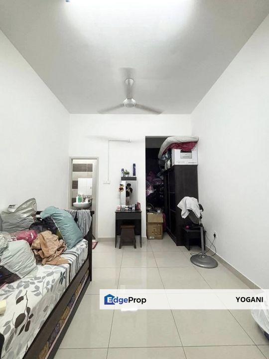 Johor Kulai IOI  Bandar Putra @Jalan Camar (Venice) Renovated Unit Double Storey Terrace House (古来 IOI @ Venice 全场最低双层排楼出售), Johor, Kulai