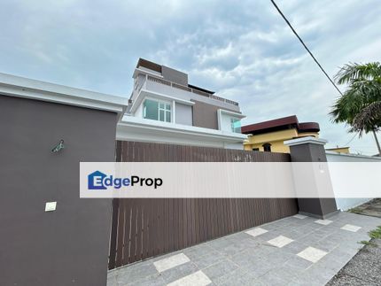 Batu Pahat Kampung Merdeka 3 storey bungalow For Sale Near EconSave, Johor, Batu Pahat