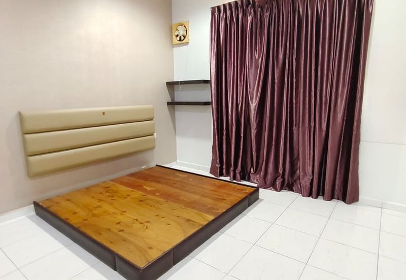 Taman Evergreen Heights