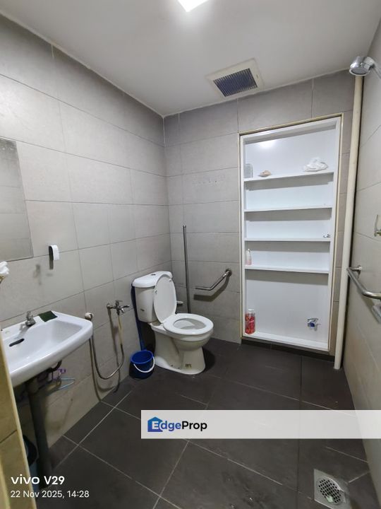 Kampung merdeka Single storey Terraced house for sale walking can arrived Econsave, Johor, Batu Pahat