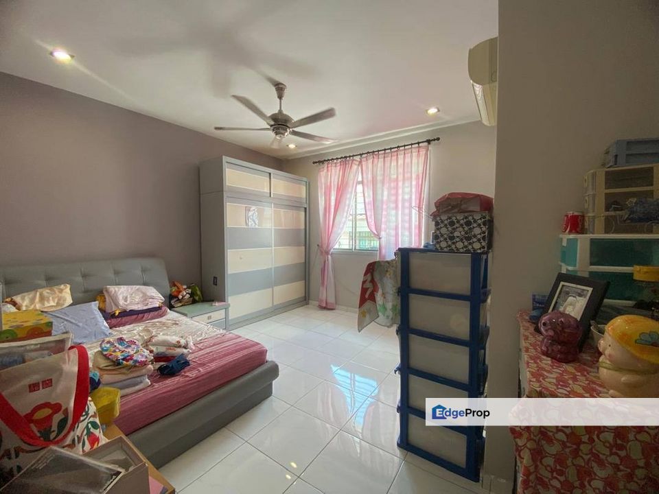 Taman Evergeen Heights Double storey Semi Detached for sale Batu Pahat Only 730k, Johor, Batu Pahat