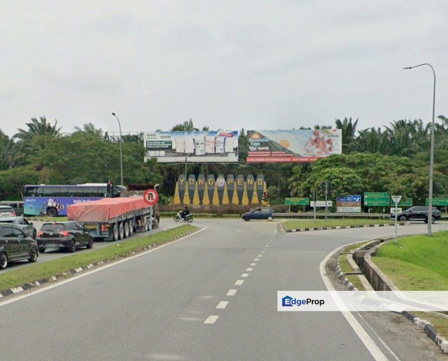 Yong Peng Potential Commercial Land for Sale Beside Main Road near Toll, Johor, Yong Peng