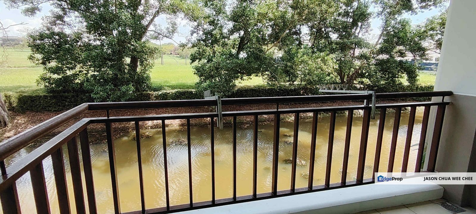 Leisure Farm Gelang Patah Iskandar Puteri Terrace House Canal View. Short drive to Tuas 2nd Link, Johor, Gelang Patah