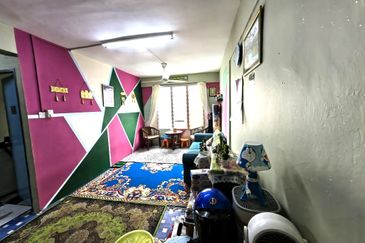 Sri Lanang Flat (Rumah Pangsa Sri Lanang)