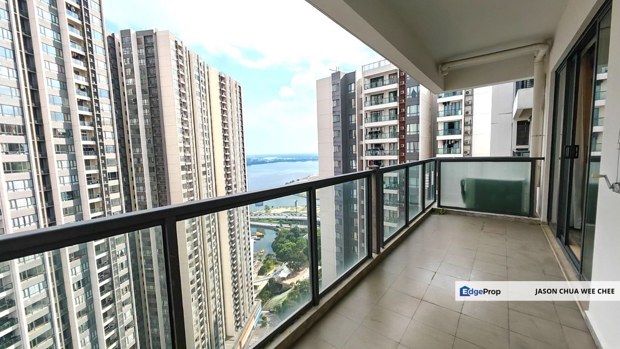Apartment R&F Princess Cove For Sales - High Floor Seaview Fully Renovated & Furnished!, Johor, Johor Bahru