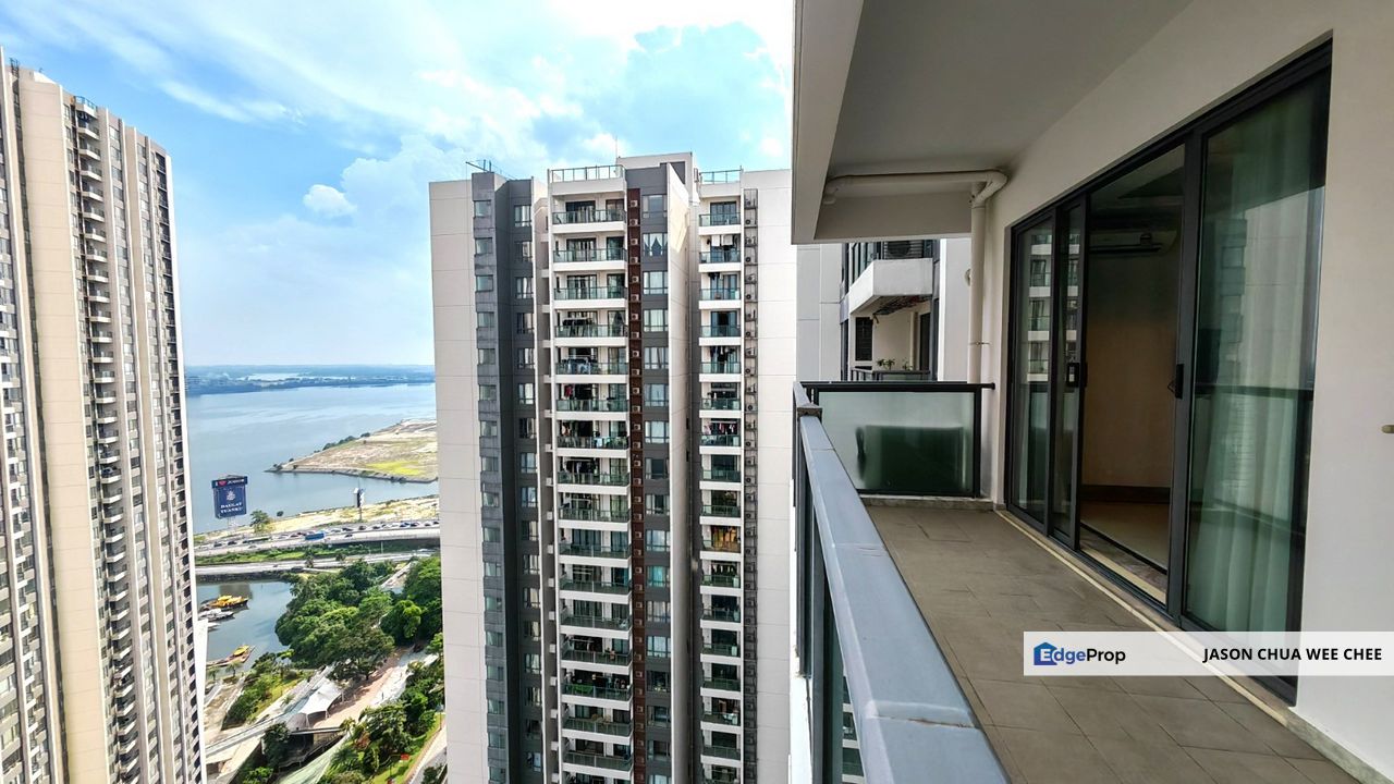 Apartment R&F Princess Cove For Sales - High Floor Seaview Fully Renovated & Furnished!, Johor, Johor Bahru