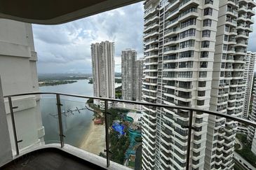 Bay Laurel @ Country Garden Danga Bay