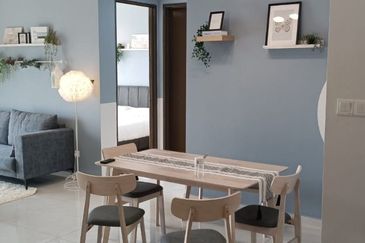 Bay Laurel @ Country Garden Danga Bay