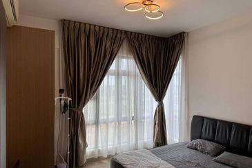 The Pinnacles (Pinnacle Tower)